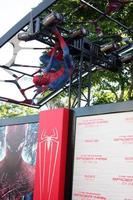 los angeles - jun 28 - atmosfeer - Spider Man karakter arriveert Bij de de verbazingwekkend Spider Man première Bij dorp theater Aan juni 28, 2012 in westhout, ca foto