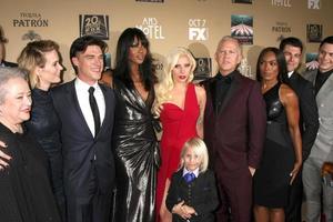 los angeles - okt 3 - kathy bates, Sarah paulson, Finn wittrock, naomi Campbell, dame gaga, Ryan murphy, angela bassett Bij de Amerikaans verschrikking verhaal - hotel première screening Bij de vorstelijk 14 theaters Aan oktober 3, 2015 in los engelen, ca foto