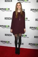 los angeles - feb 3 - Madison lintz Bij de bosch amazon rood tapijt première screening Bij een booglicht Hollywood theaters Aan februari 3, 2015 in los engelen, ca foto