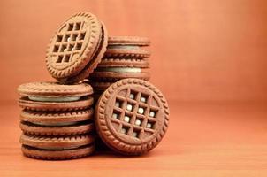 belegd broodje ronde biscuits met vanille vulling foto