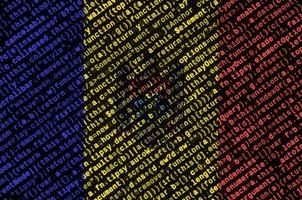 Moldavië vlag is afgebeeld Aan de scherm met de programma code. de concept van modern technologie en plaats ontwikkeling foto
