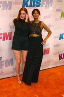 los engelen, mei 11 - caroline hjelt aino jawo van icona knal bijwonen de 2013 wango tango concert geproduceerd door kiis-fm Bij de huis depot centrum Aan mei 11, 2013 in carson, ca foto