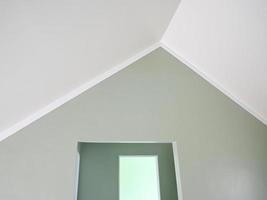 minimalistische huis zolder interieur foto