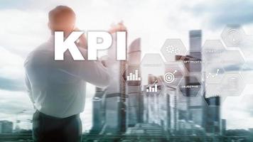 kpi - sleutel prestatie indicator. bedrijf en technologie concept. meerdere blootstelling, gemengd media. financieel concept Aan wazig achtergrond foto