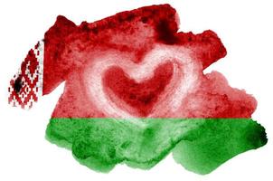 Wit-Rusland vlag is afgebeeld in vloeistof waterverf stijl geïsoleerd Aan wit achtergrond foto