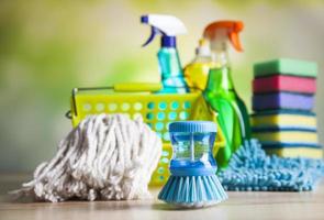 schoonmaakproducten, thuiswerk kleurrijk thema foto