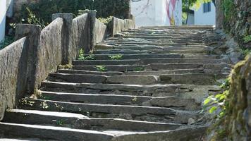 de oud steen ladders visie in de platteland van de China foto