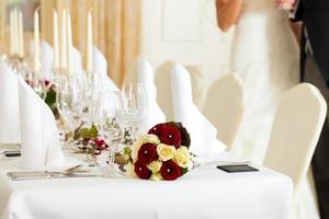 tafel op een bruiloftsfeest