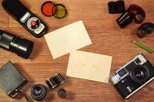 stilleven met oud fotografie uitrusting foto