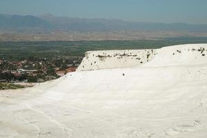 travertijn Bij pamukkale in denizli, turkiye foto