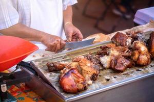 bedrijf verkoop varkensvlees carnitas, traditioneel voedsel van Mexico foto