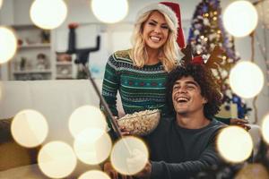 gelukkig Kerstmis Bij huis foto