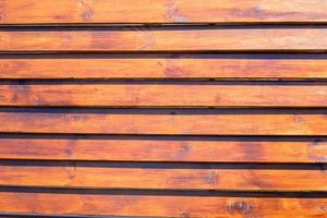 verweerd oranje Spar planken Aan muur, structuur voor uw bouwkundig ontwerp foto