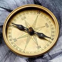 antiek kompas foto