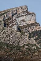 pinakels in anisclo vallei, ordesa nationaal park, pyreneeën, tint foto