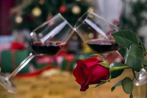 rode roos en wijn