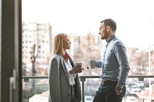 pratend over hoe wij kan verbeteren de bedrijf foto