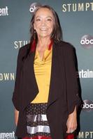 los angeles - sep 16 - tantoo kardinaal Bij de stompstad première Bij de Petersen automotive museum Aan september 16, 2019 in los engelen, ca foto