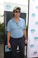 Los Angeles, 10 nov - Ray Romano op de derde jaarlijkse beroemde golfklassieker ten voordele van de stichting voor melanoomonderzoek bij de golfclub aan het meer op 10 november 2014 in Burbank, Californië foto