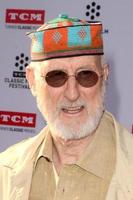 los engelen, apr 28 - James cromwell Bij de tcm klassiek film festival opening nacht rood tapijt Bij de tcl Chinese theater imax Aan april 28, 2016 in los engelen, ca foto