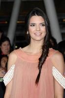 los engelen, nov 14 - kendall jenner arriveert Bij de schemering - breken dageraad een deel 1 wereld première Bij nokia theater Bij la leven Aan november 14, 2011 in los engelen, ca foto