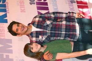 los engelen, mei 11 - tyler posey bijwonen de 2013 wango tango concert geproduceerd door kiis-fm Bij de huis depot centrum Aan mei 11, 2013 in carson, ca foto