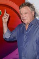 los engelen, jul 18 - William shatner Bij de beter laat dan nooit première druk op screening Bij universeel studio's Aan juli 18, 2016 in universeel stad, ca foto