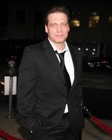 holt McCallany aankomen Bij de wereld première van Amerikaans identiteit Bij de Samuel goldwyn theater Bij de academie van beweging afbeelding kunsten en wetenschappen in Beverly heuvel, ca Aan maart 25, 2009 foto