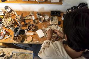 studio of werk ruimte van een spaans vrouw artiest, olie schilderen, Mexico foto