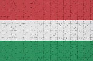 Hongarije vlag is afgebeeld Aan een gevouwen puzzel foto