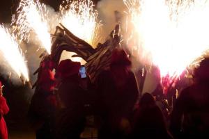 abstract foto van duivels en vuurwerk partijen.