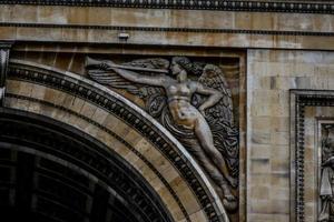 arc de triomphe detail foto