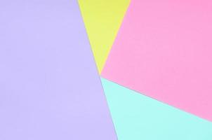 structuur achtergrond van mode pastel kleuren. roze, paars, geel en blauw meetkundig patroon papieren. minimaal abstract foto