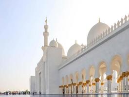 abu dhabi, uae december 27 2018 sjeik zayed moskee. Verenigde Arabisch emiraten, midden- oosten. beroemd mijlpaal. foto