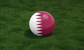 voetbal bal met qatar vlag kleuren Bij een stadion Aan groen grassen achtergrond. 3d illustratie. foto