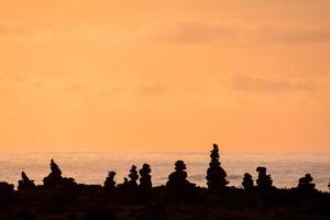 zonsondergang over de oceaan foto