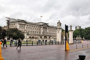 Londen in de uk in 2022. een visie van Buckingham paleis foto