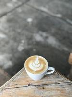 capuccino met latte kunst foto