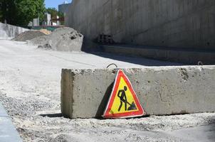 weg werken teken voor bouw werken in stad straat foto