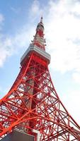 tokyo toren rood en wit kleur . foto