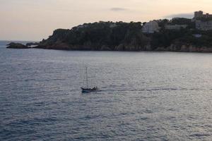 costa moedig Catalanen, robuust middellandse Zee kust in noordelijk Catalonië, Spanje foto