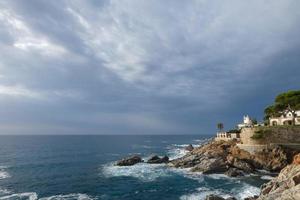 costa moedig Catalanen, robuust middellandse Zee kust in noordelijk Catalonië, Spanje foto