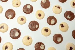 koekjes en snoepgoed Aan wit achtergrond foto