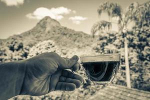 glas koffie in de ochtend ilha grande, brazilië. foto