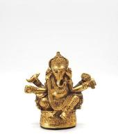 goud metalen schijnend ganesha heer van succes. foto