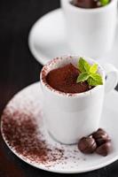 chocola pudding in klein cups foto