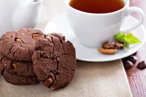 veganistisch chocola pecannoot koekjes foto