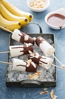 banaan en chocola ijslollys foto