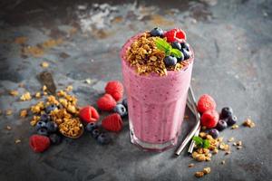 BES smoothie in een hoog glas foto