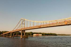 voetganger brug - kiev, Oekraïne foto
